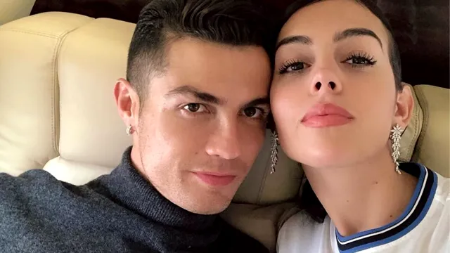 Ce nume superb au ales Cristiano Ronaldo şi Georgina Rodriguez pentru fiica lor. Noi imagini cu micuţa