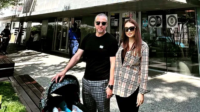 Laurențiu Reghecampf și Corina Caciuc, primul portret de familie! S-au pozat alături de Liam, băiețelul lor
