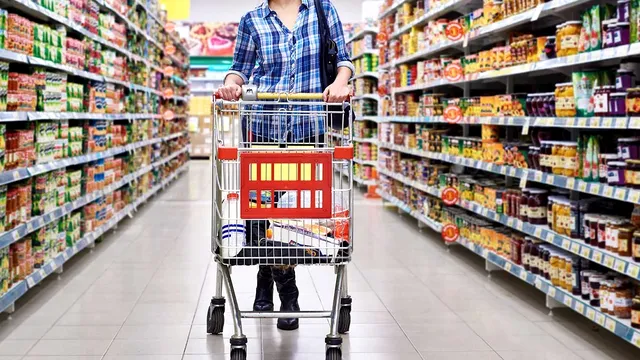 Program magazine Rusalii 2022. Ce orar au Auchan, Carrefour, Mega Image, Lidl, Penny, Kaufland, Cora, Profi și Ikea