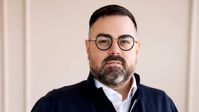 Dr. Iancu Morad face topul celor mai cerute intervenții estetice în rândul bărbaților. „Vor să arate mai fresh”. EXCLUSIV