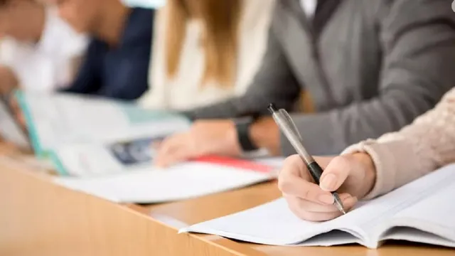 Rezolvare subiecte Bacalaureat 2022 la istorie. Ce aveau de scris elevii pe foaia de examen