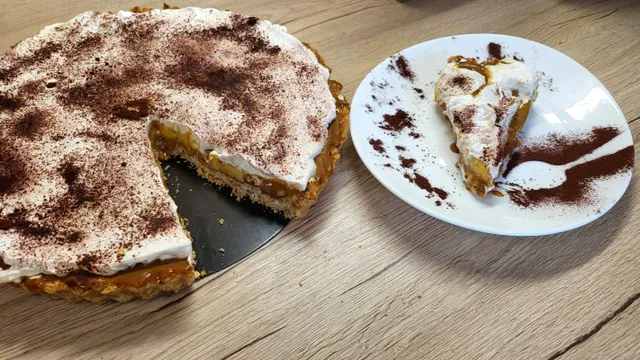 Banoffee tart sau tarta cu banane și caramel toffee 