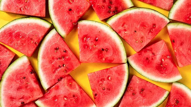 Ce pepene îngrașă mai mult: roșu sau galben? Părerea nutriționistului