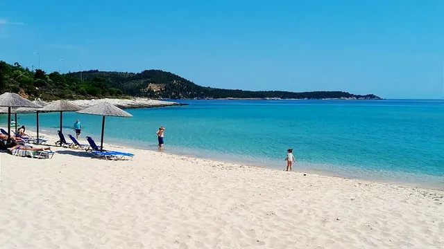 Cele mai frumoase plaje din Thassos. Locuri de vis, cu nisip fin și ape turcoaz