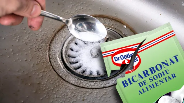 Combinația perfectă cu bicarbonat de sodiu care desfundă orice chiuvetă. De ce alt ingredient banal mai ai nevoie