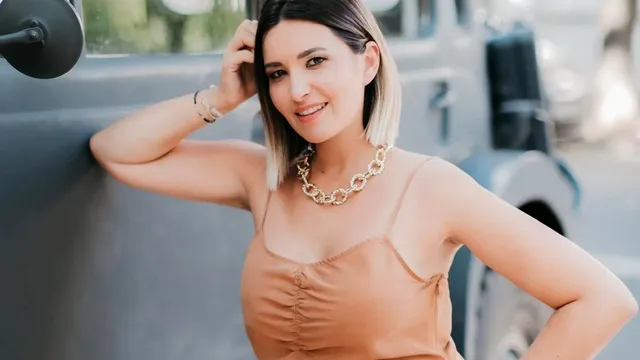 Ela Crăciun, despre iubirea de sine. Ce impact mare a avut prima sarcină asupra vedetei: „Mă trezeam dimineața, mă uitam în oglindă și plângeam” EXCLUSIV