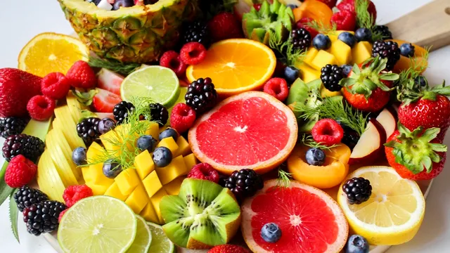 9 fructe și legume pe care să nu le bagi la congelator. Își strică textura și aroma