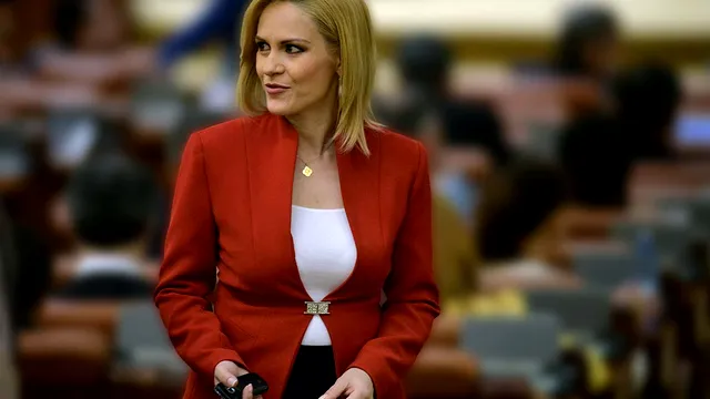 Gabriela Firea, pe vremea când prezenta știri la TVR, acum 20 de ani. Cum arăta la primul ei job in televiziune