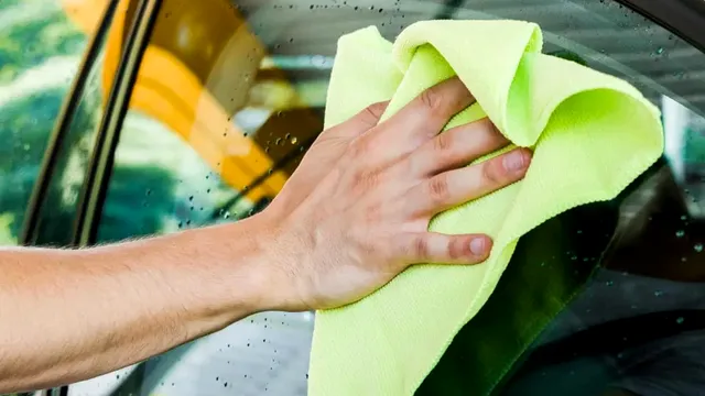 Amestecul ieftin cu bicarbonat de sodiu care îți menține curat parbrizul mașinii. Va fi imaculat chiar și în zilele ploioase