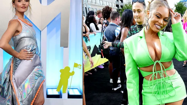 Cele mai ciudate ținute de pe covorul roșu, la Gala VMA 2022 FOTO
