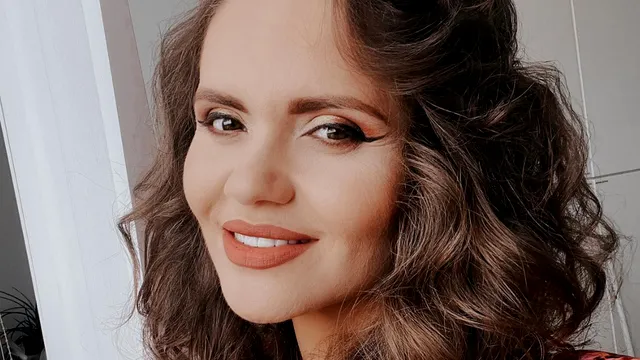 Cristina Șișcanu revine în televiziune. Ce emisiune va prezenta soția lui Mădălin Ionescu și la ce post