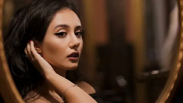 Azaleea Necula  din ”Profu” a pus actoria pe plan secund și se axează pe televiziune. „O să mă vedeți într-o emisiune”. Exclusiv