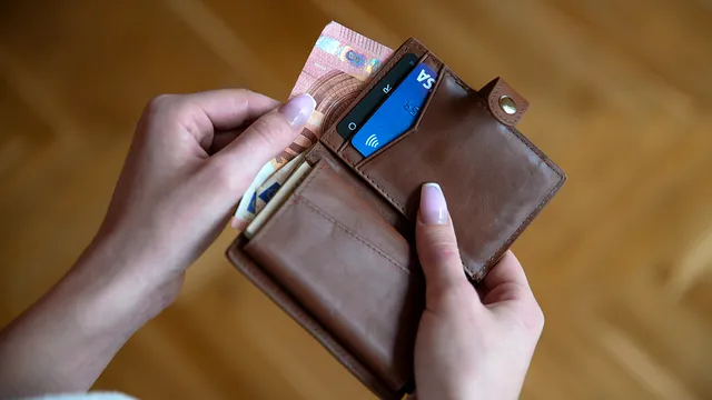 Ce e bine să ai și ce nu în portofel pentru a atrage banii. Secretul nebănuit pentru prosperitate și abundență