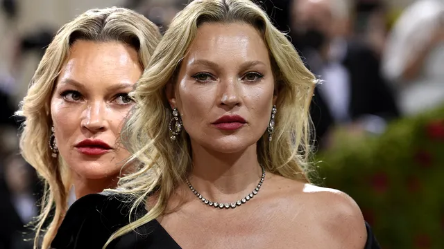 Cum poți să obții pomeți sculptați ca ai lui Kate Moss. Trucul banal de conturare