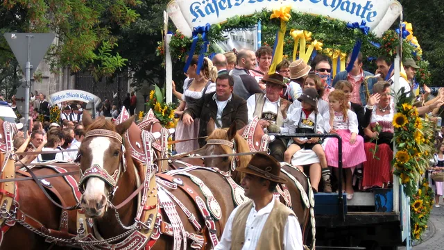 Oktoberfest Brașov 2022. Surprizele uriașe pregătite de organizatori. Ce artiști vor întreține atmosfera