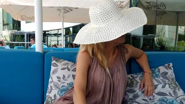 Divorț neașteptat în showbizul românesc! Vedeta a părăsit cu ochii în lacrimi sala de judecată: Îmi tremură picioarele