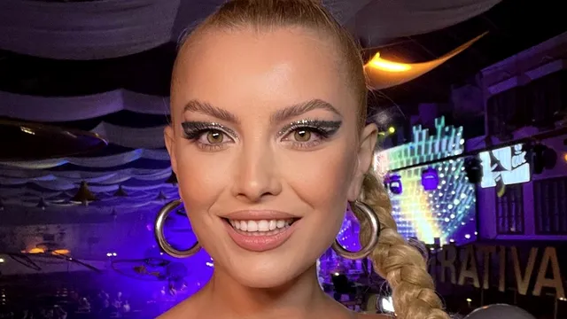 Elena Gheorghe, apariție fabuloasă. Ce rochie spectaculoasă a purtat ca nașă de cununie
