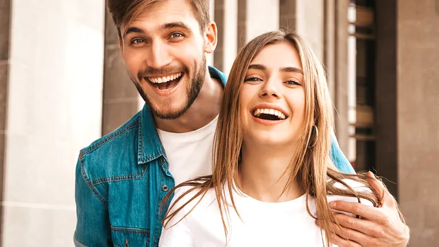 Prieteni după despărțire? Ce faci dacă fostul îți cere să rămâneți amici. Aspectele pe care e bine să le ai în vedere