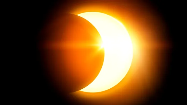 La ce oră se poate vedea eclipsa parțială de Soare. Fenomentul va putea fi observat pe tot teritoriul României