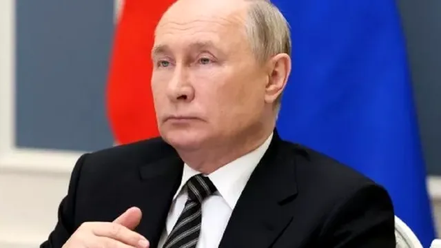 Cadoul ciudat primit de Vladimir Putin. De ce dar ieșit din comun a avut parte la împlinirea a 70 de ani