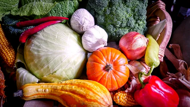 Ingredientul care trebuie pus în butoiul cu varză murată. Dă culoare roz sau gălbuie frunzelor, oferă un gust aparte