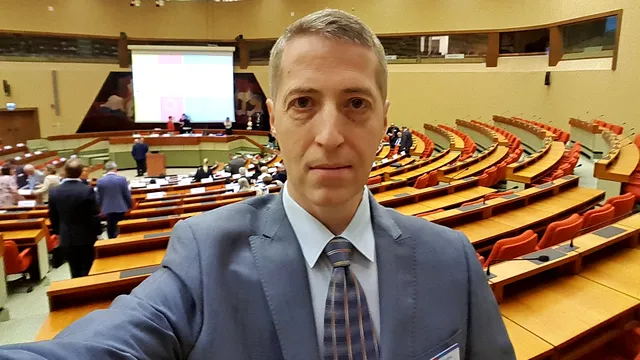 După plecarea de la CNA, Radu Herjeu a revenit în presă. La ce post TV poate fi văzut și cum îi va ”spiona” pe colegi. ”Despre tehnici de manipulare, propagandă, fake news, cu exemple” EXCLUSIV