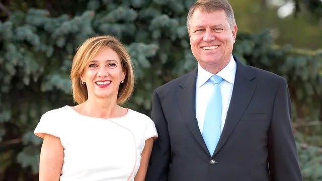 Carmen Iohannis împlinește 62 de ani. Cum a început povestea ei de iubire cu președintele României, de ce nu au copii