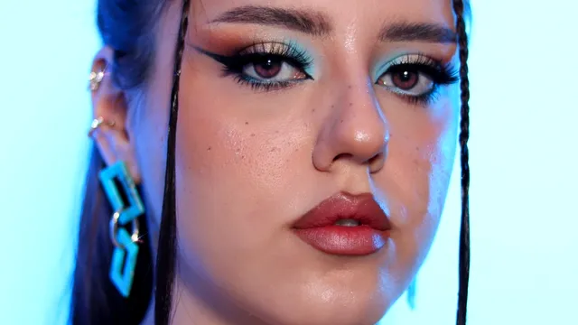 Machiajul cu care nu vei da greș niciodată. Claudia Preduca, make-up artist, despre cele 2 produse care nu trebuie să-ți lipsească EXCLUSIV
