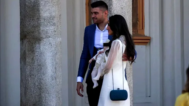 Cum s-a îmbrăcat Teodora Becali la botezul fiicei ei. Apariție fabuloasă, a atras toate privirile
