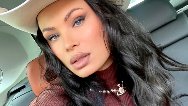 Irisha, asistenta de la ”Neatza”, răsfățată de un admirator secret. Cum încearcă bărbatul să o cucerească: “Casa mea seamănă cu o florărie” VIDEO EXCLUSIV