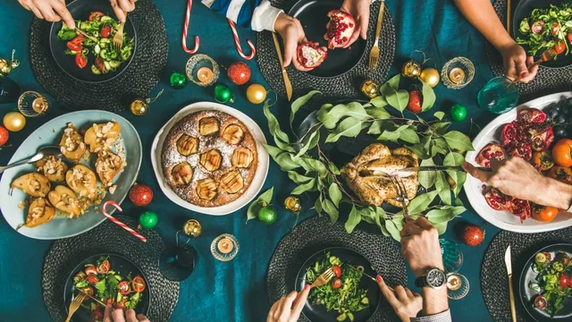 Ce se mănâncă în noaptea de Revelion. Alimentul care nu trebuie să lipsească de pe masă