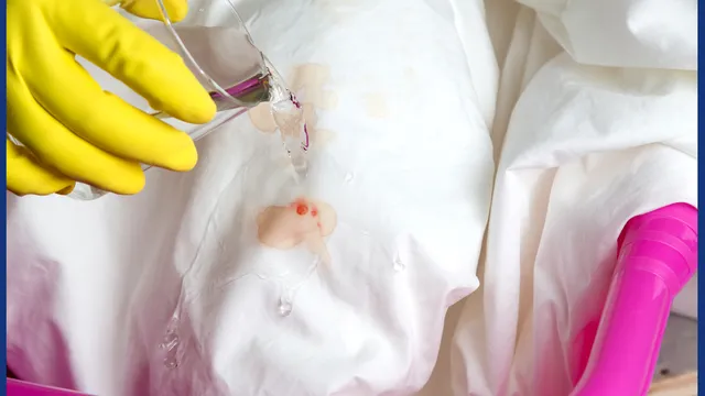 Cum se curăță petele de menstruație. Metoda simplă care funcționează chiar și pentru petele mai vechi