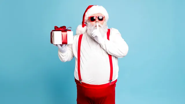 Cine a fost primul Secret Santa. Cum a luat naștere tradiția. Totul despre istoria Moșului Secret