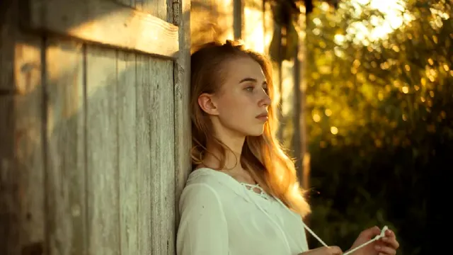 Am 30 de ani și sunt singură. Pur și simplu îmi e greu să-mi fac o relație, niciun bărbat nu se ridică la nivelul așteptărilor mele