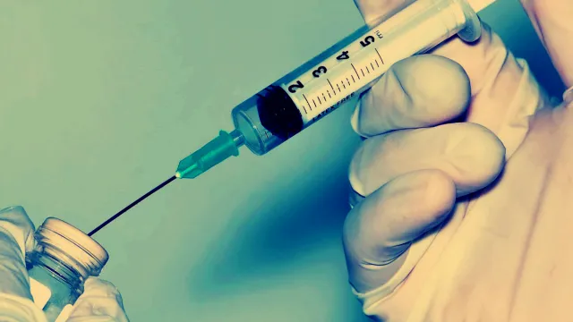 De la ce vârstă se face vaccinul HPV. Tot ce trebuie să știi