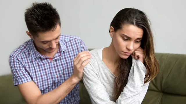 Există iubire după înșelat? Ce spun terapeuții