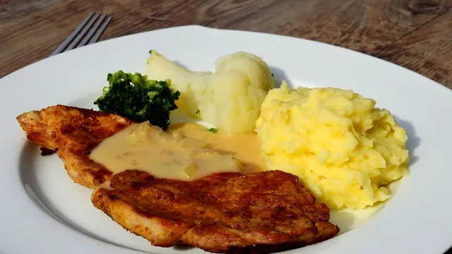 Greșeala de evitat când faci piure de cartofi. Așa nu va ieși delicios, aceste mici detalii fac diferența la gust