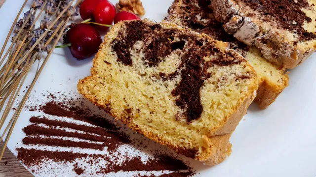 Ingredientul pe care să-l pui neapărat în compoziția de la chec pentru a ieși pufos. Va avea un gust senzațional