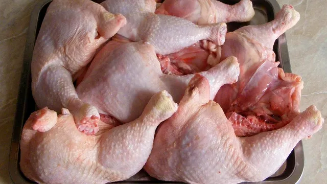 Cum alegi corect carnea de pui din supermarket. Detaliul care face o diferență majoră