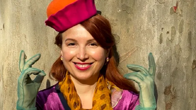 Ce pălării purtăm și cum le îngrijim într-un mod corect. Corina Leca, designer, oferă sfaturi prețioase: „Nu aș sfătui pe nimeni să bage la mașină o pălărie” VIDEO EXCLUSIV