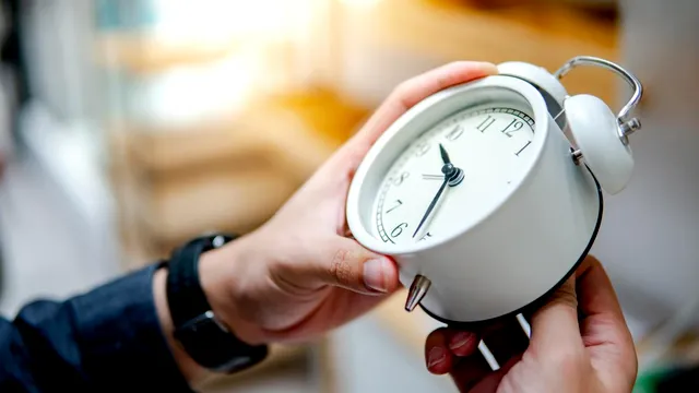 Se mai schimbă sau nu ora în 2023? Țările care au renunțat la schimbarea orei de vară