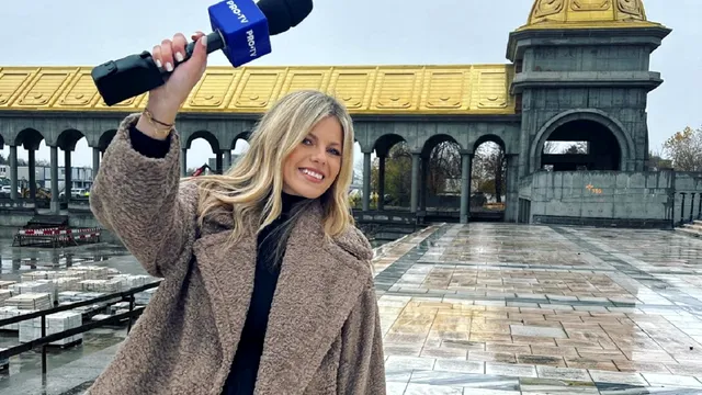 Roxana Hulpe a devenit mamă. Prezentatoarea Pro TV le-a dat vestea cea mare fanilor: “Dumnezeu ne-a trimis o minune”