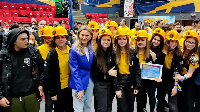Esentza Revolution este singura echipă feminină de robotică de la Campionatul Național din acest an. „Vrem să demonstrăm că nu există acest stereotip cum că doar băieții sunt buni pe partea de mecanică, de programare” VIDEO EXCLUSIV