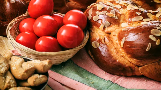 Ce este bine să mănânci în prima zi de Paște. Alimentele care nu trebuie să lipsească de pe masă