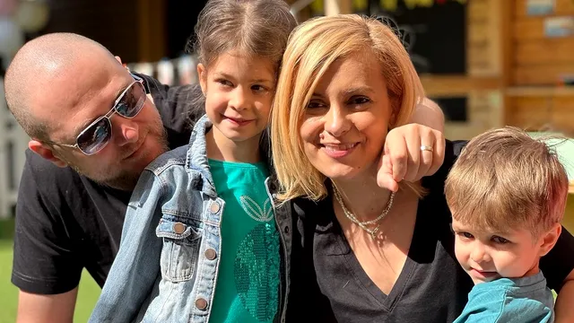 Cum se simte fiul Simonei Gherghe, după câteva zile petrecute într-un spital de stat: „Analizele lui Vlad erau extrem de proaste”