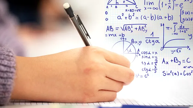 Subiecte matematică la simularea pentru Evaluarea Națională 2023. Ce le-a picat elevilor