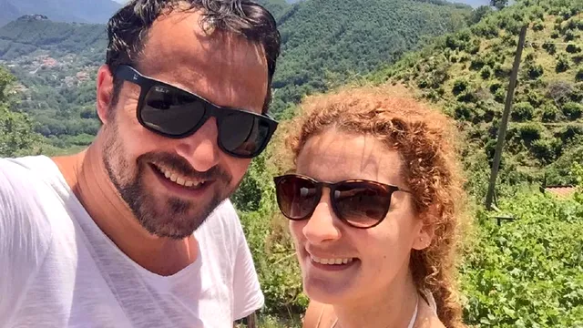 Semnul care a prevestit despărțirea dintre Andrei Aradits și soția lui. Cum a fost surprins actorul în urmă cu un an, imaginea le-a dat de bănuit fanilor