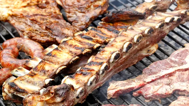 Ce trebuie să faci cu carnea de porc, înainte de a o pune pe grătar. Așa iese delicioasă, secretul pe care trebuie să-l știi