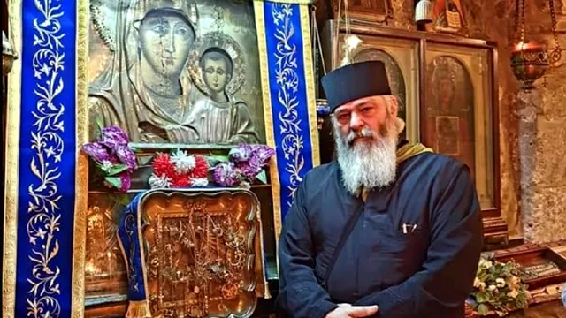 Care sunt păcatele pentru care nu ne putem împărtăși. Ce recomandă părintele Calistrat să se facă înainte cu 3 zile de împărtășanie