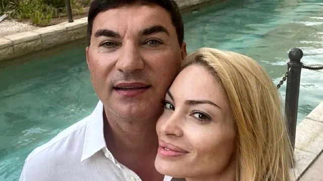 Fiicele Valentinei Pelinel și ale lui Cristi Borcea au împlinit 4 ani. Imagine adorabilă cu gemenele